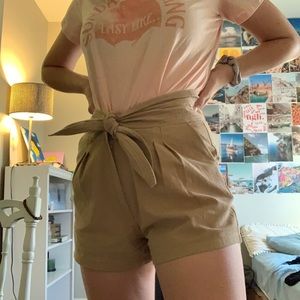 Free People tie cargo shorts!